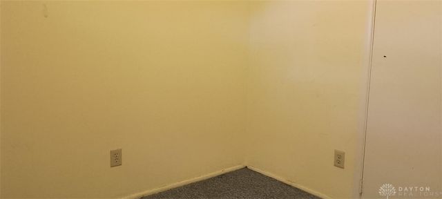 29 Elm Street, Jamestown Vlg, OH 45335