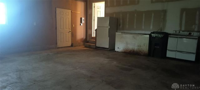 29 Elm Street, Jamestown Vlg, OH 45335