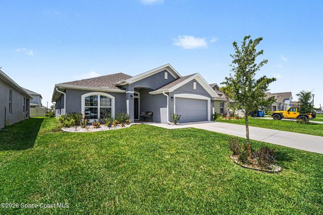 2360 Roygaris Street, Palm Bay, FL 32907