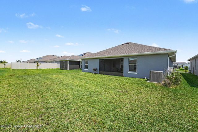 2360 Roygaris Street, Palm Bay, FL 32907
