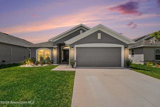 2360 Roygaris Street, Palm Bay, FL 32907