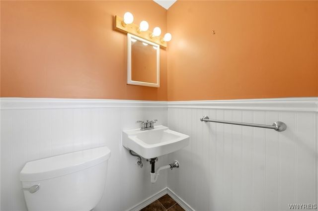 82 Impala Parkway, Lancaster, NY 14086