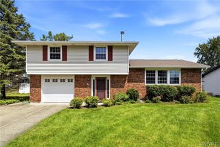 82 Impala Parkway, Lancaster, NY 14086