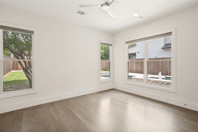 7714 Roper Street, Dallas, TX 75209