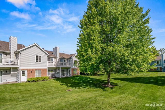868 Quin Court 201, Naperville, IL 60563