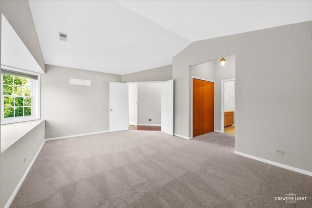 868 Quin Court 201, Naperville, IL 60563