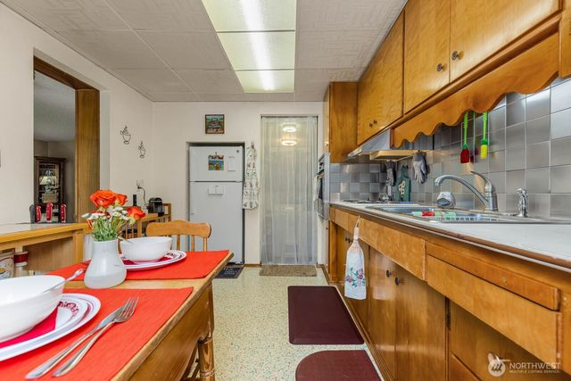 2430 197th Place SW, Lynnwood, WA 98036