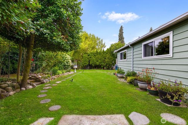 2430 197th Place SW, Lynnwood, WA 98036