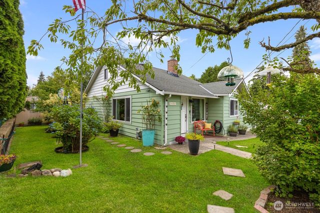 2430 197th Place SW, Lynnwood, WA 98036