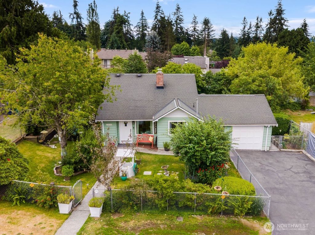 2430 197th Place SW, Lynnwood, WA 98036