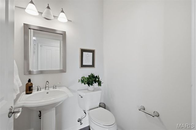 1912 Park Avenue C, St Louis, MO 63104