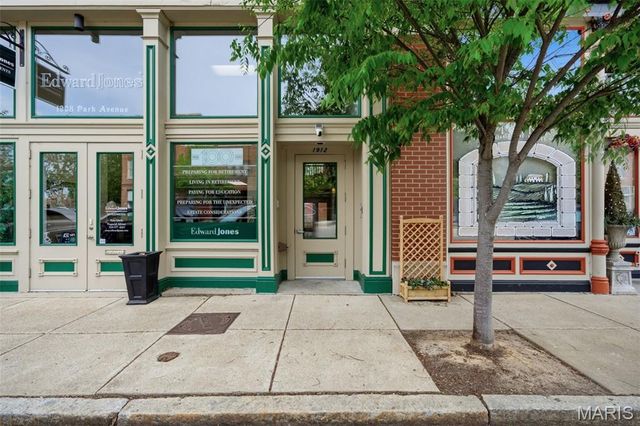 1912 Park Avenue C, St Louis, MO 63104