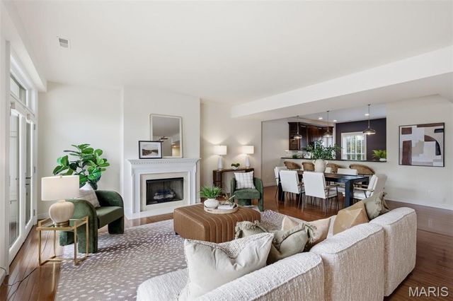 1912 Park Avenue C, St Louis, MO 63104