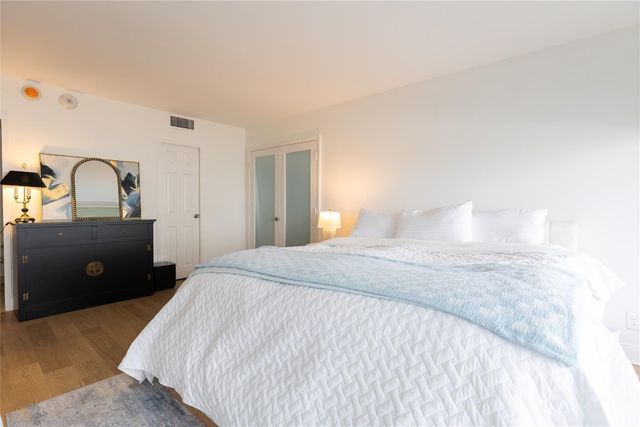 2100 S Ocean Drive 7CD, Fort Lauderdale, FL 33316