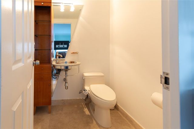 2100 S Ocean Drive 7CD, Fort Lauderdale, FL 33316