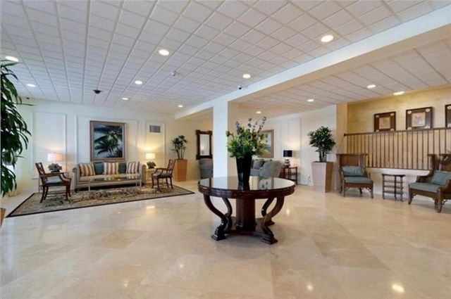 2100 S Ocean Drive 7CD, Fort Lauderdale, FL 33316