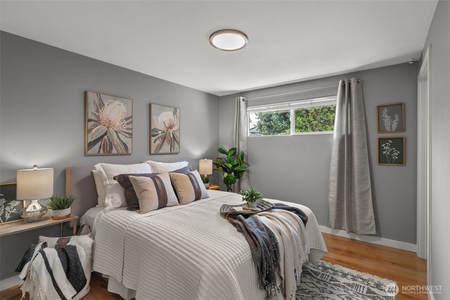 10527 Beardslee Boulevard, Bothell, WA 98011