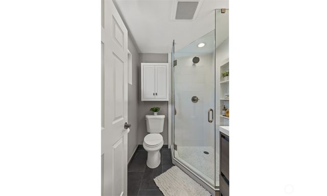 10527 Beardslee Boulevard, Bothell, WA 98011
