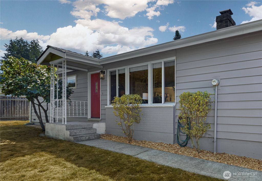 10527 Beardslee Boulevard, Bothell, WA 98011