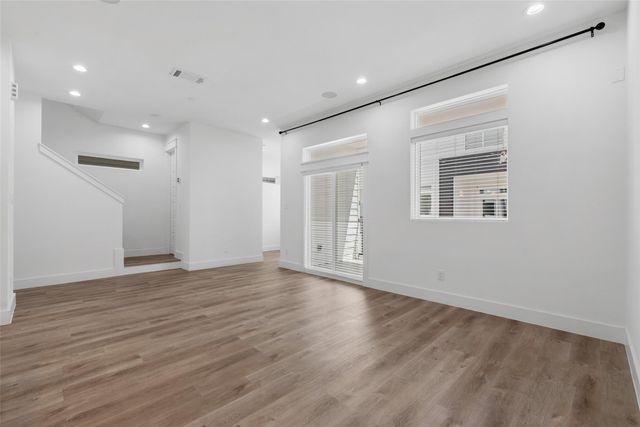 513 Schweikhardt Street, Houston, TX 77020