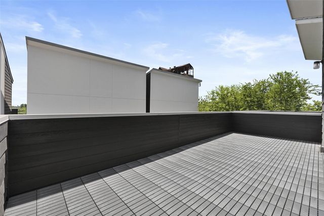 513 Schweikhardt Street, Houston, TX 77020