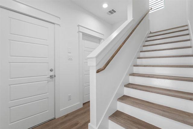 513 Schweikhardt Street, Houston, TX 77020