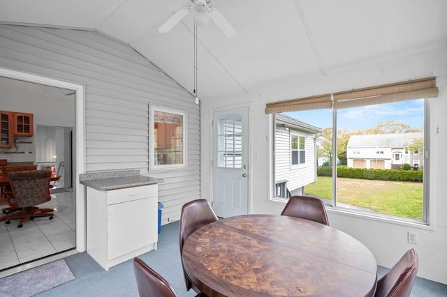 7 Nells Pond Rd, Lynn, MA 01904