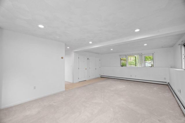7 Nells Pond Rd, Lynn, MA 01904