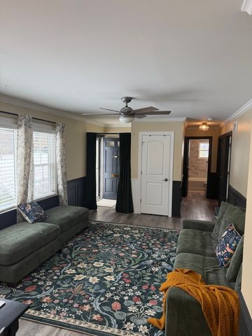 301 Sheldon Avenue, Downers Grove, IL 60515