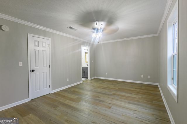 907 E Moore Street, Valdosta, GA 31602