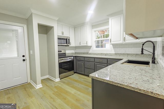 907 E Moore Street, Valdosta, GA 31602