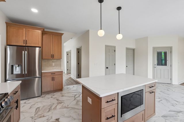 173 Grove Ln, S, Hendersonville, TN 37075