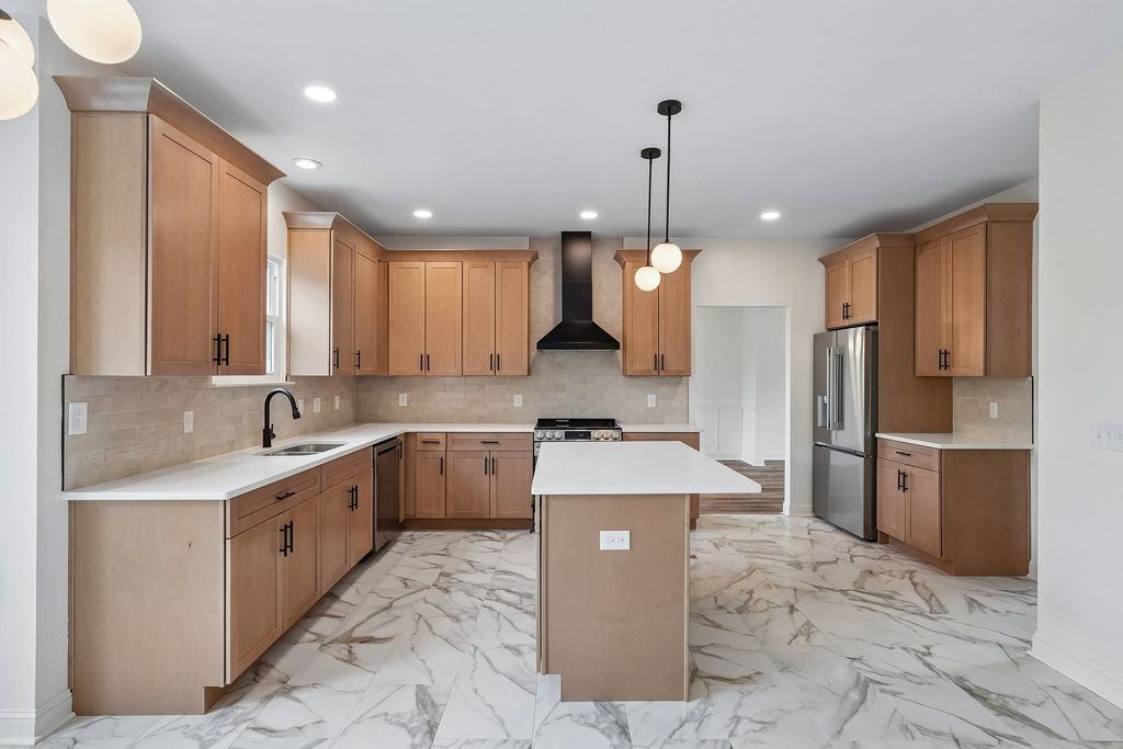 173 Grove Ln, S, Hendersonville, TN 37075