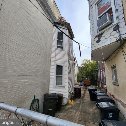 2318 N MARKET ST, Wilmington, DE 19802