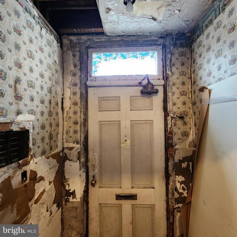 2318 N MARKET ST, Wilmington, DE 19802