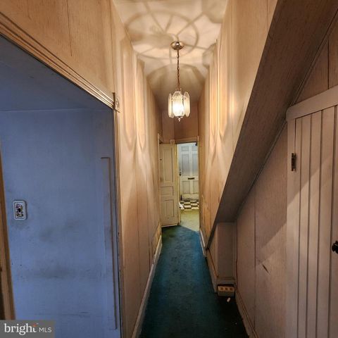 2318 N MARKET ST, Wilmington, DE 19802