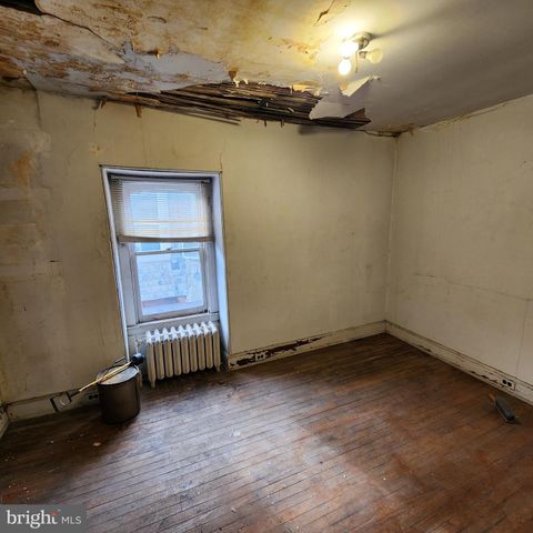 2318 N MARKET ST, Wilmington, DE 19802