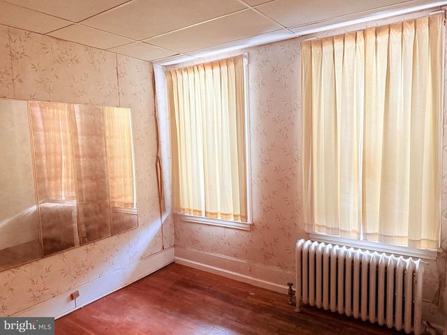 2318 N MARKET ST, Wilmington, DE 19802