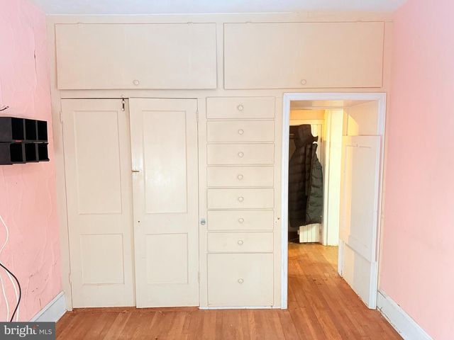 2318 N MARKET ST, Wilmington, DE 19802