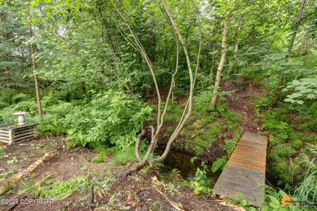 7862 Spruce Street, 7B, Anchorage, AK 99507