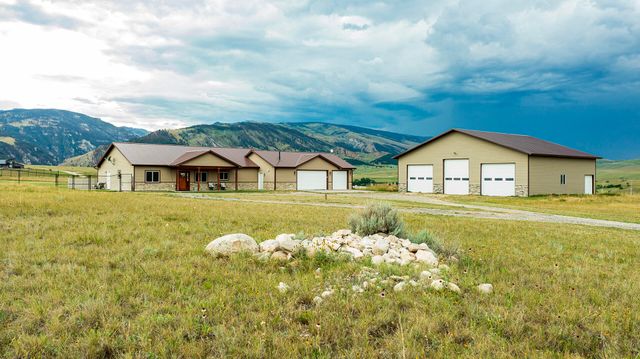 169 Eagle Ridge Trail, Dayton, WY 82836