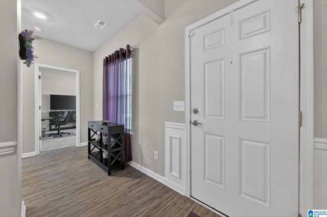 5512 GRASS LAKE DRIVE, Bessemer, AL 35022