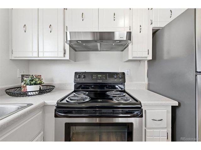 3355 S Flower St 96, Lakewood, CO 80227