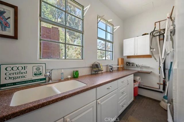 7865 Airport, Paso Robles, CA 93446