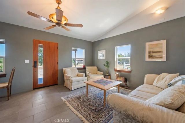 7865 Airport, Paso Robles, CA 93446