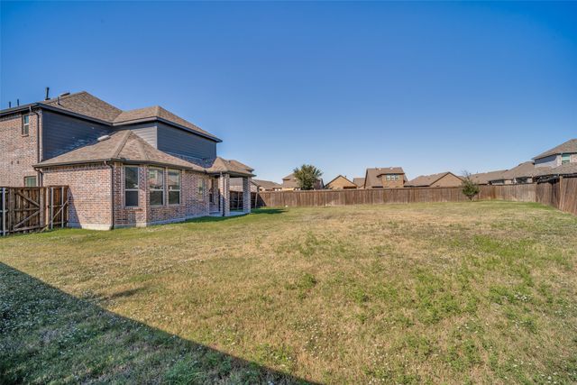 2716 Runnels Court, Forney, TX 75126