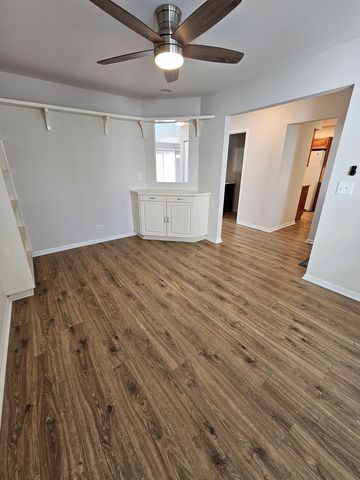 304 Hill Street, Wauconda, IL 60084