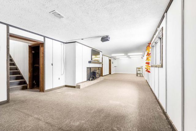 33 Shortridge Road, Battle Creek, MI 49015