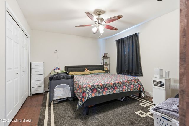 3301 Stony Brook Dr, Jeffersontown, KY 40299