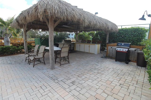 280 HIDDEN BAY DRIVE 202, Osprey, FL 34229